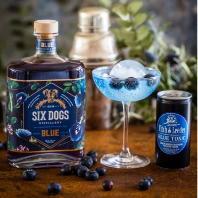 Six Dogs Blue Gin 六犬 藍色琴酒 | 750ml NT$2,600 [43%] 2